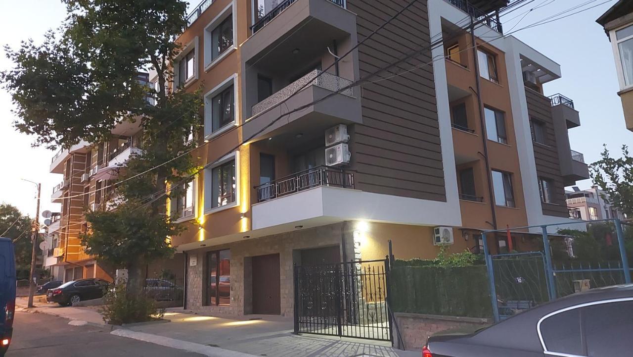 Sunrise City A1, Sarafovo Burgas Exterior photo