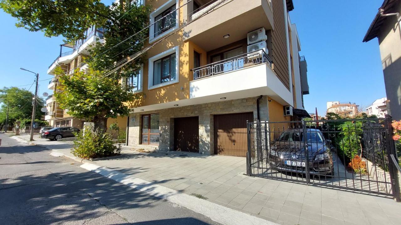 Sunrise City A1, Sarafovo Burgas Exterior photo